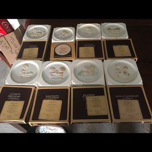 Christmas precious moments total of 8